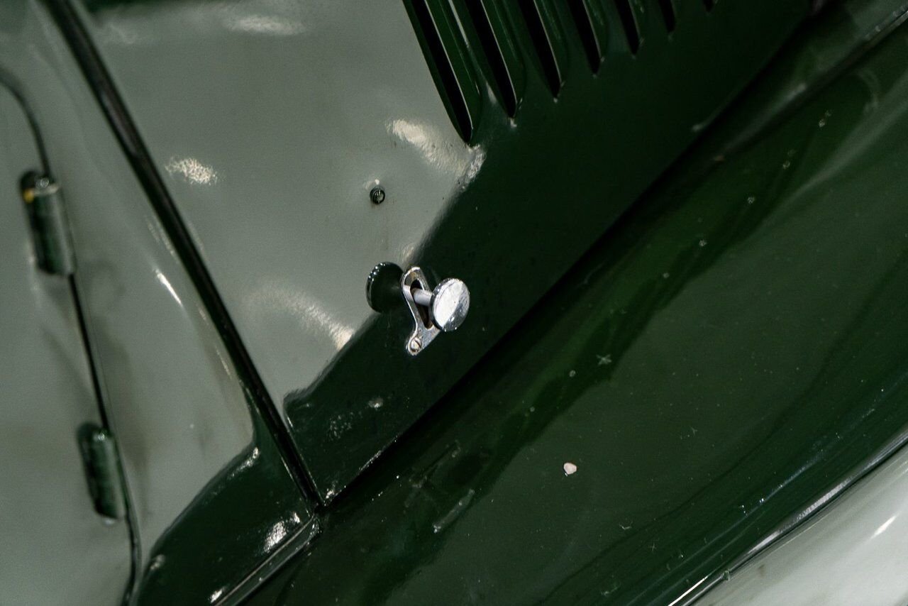 Morgan Plus 8 Unrestored with only 7137km (4435miles) | PRIX EN USD 1970 Vert Montréal - photo #38
