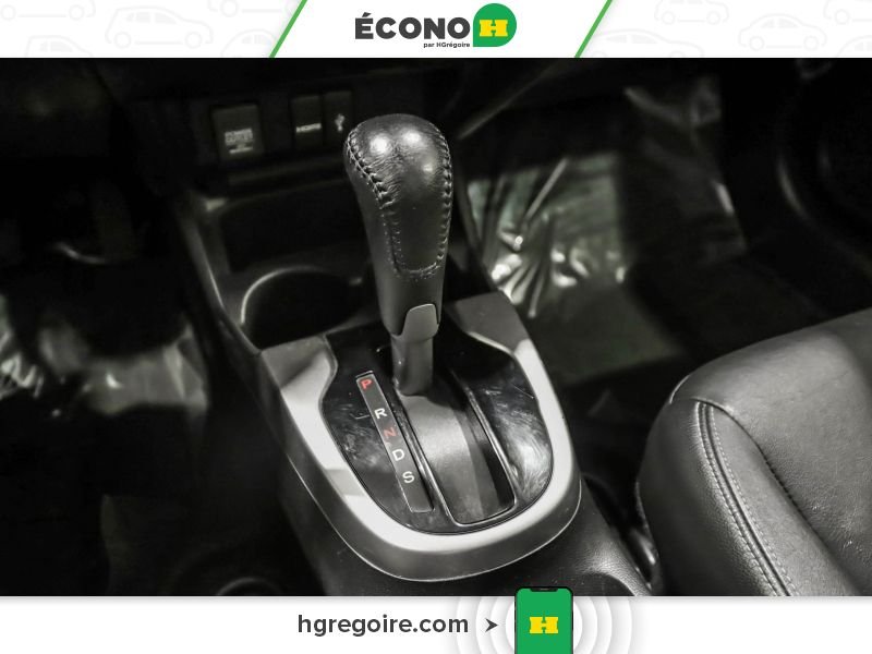 2015 Honda Fit Grey Blainville - photo #17