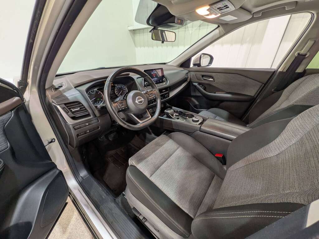 Nissan Rogue 2023 Beige Val-David - photo #9