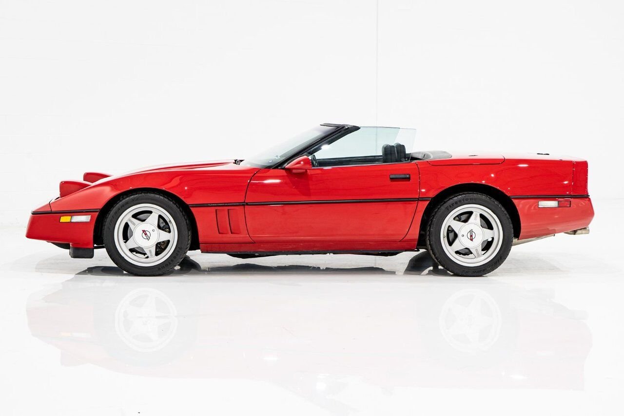 Chevrolet Corvette *PRIX EN USD* Callaway Turbo #123/400 built 1988 Rouge Montréal - photo #23