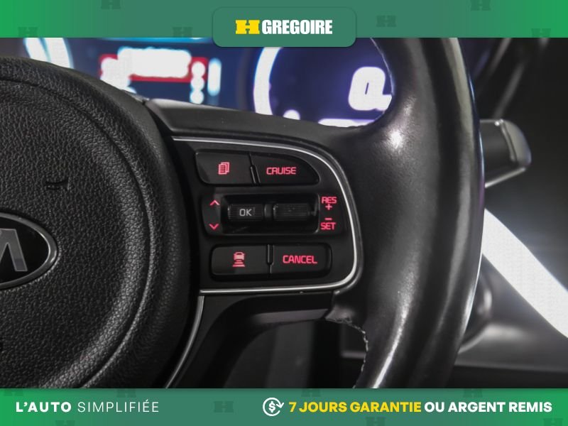 2021 Kia Niro Black Blainville - photo #22