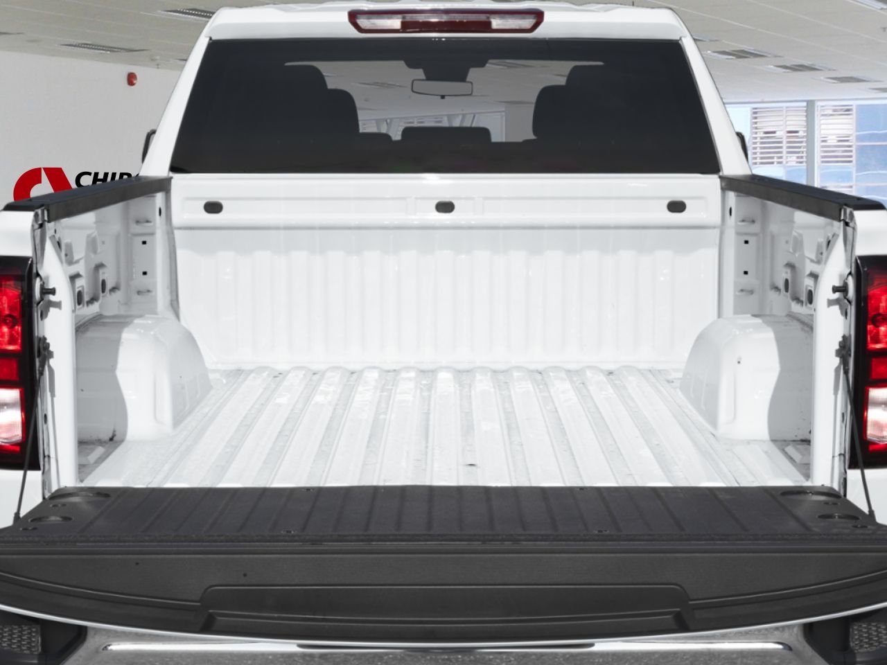2026 GMC Sierra 1500 K1500 SIERRA CREW CAB SLE STD/BOX (3SA) Summit White Chibougamau - photo #6