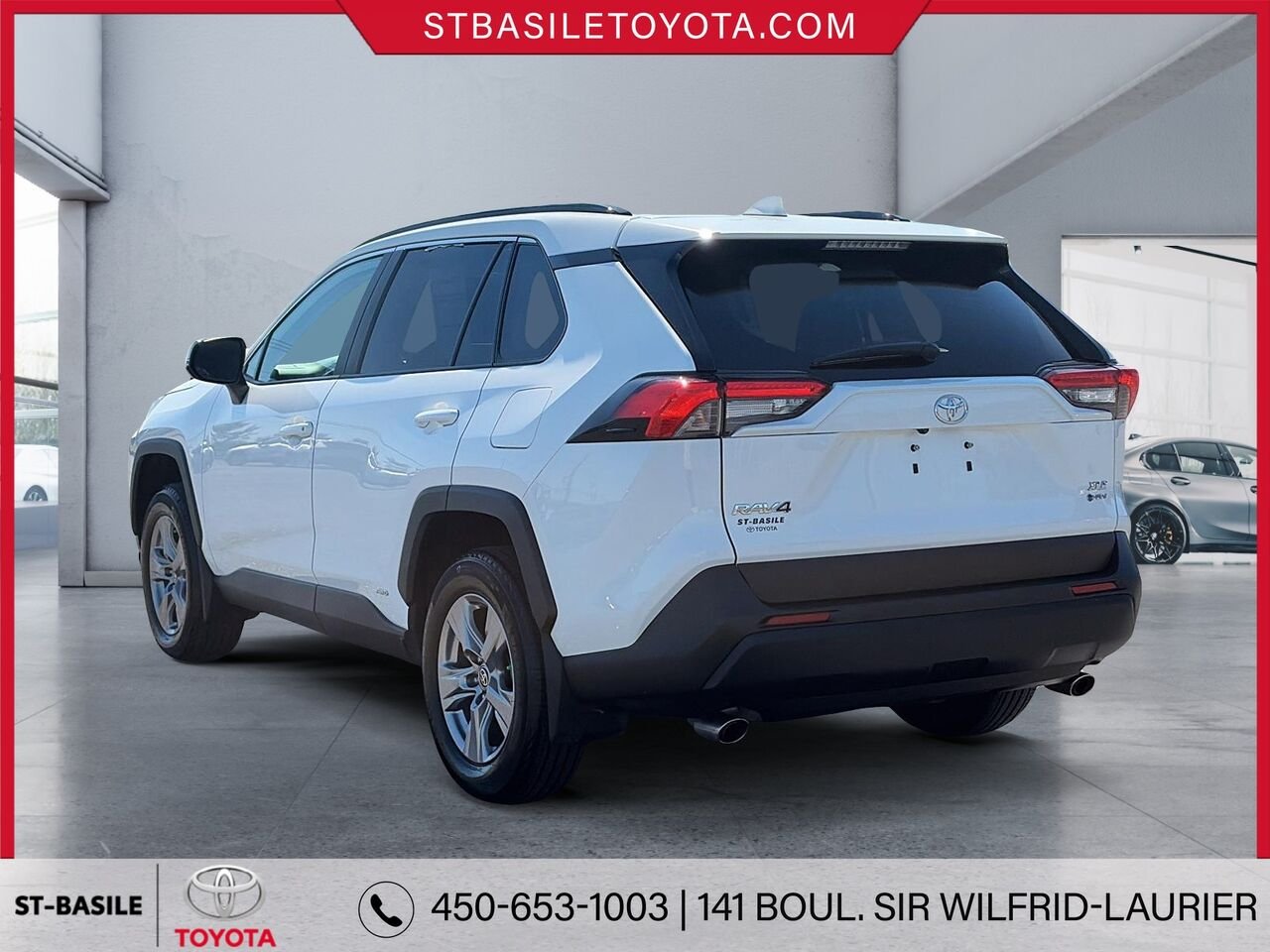 2025 TOYOTA RAV4 Hybrid White Saint-Basile-le-Grand - photo #6