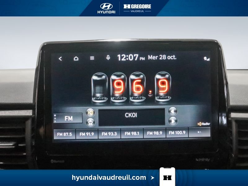 2022 Hyundai Veloster Grey Vaudreuil-Dorion - photo #25