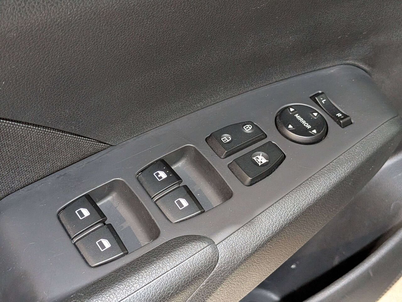 2020 Hyundai Accent 5 Door Preferred IVT Black Val-David - photo #31