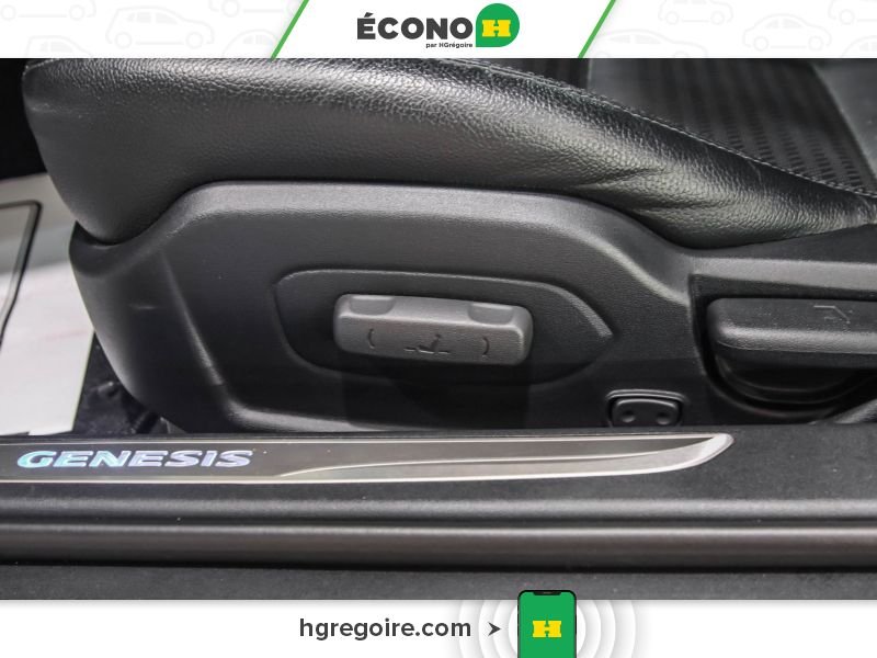 2016 Hyundai Genesis Silver Blainville - photo #16