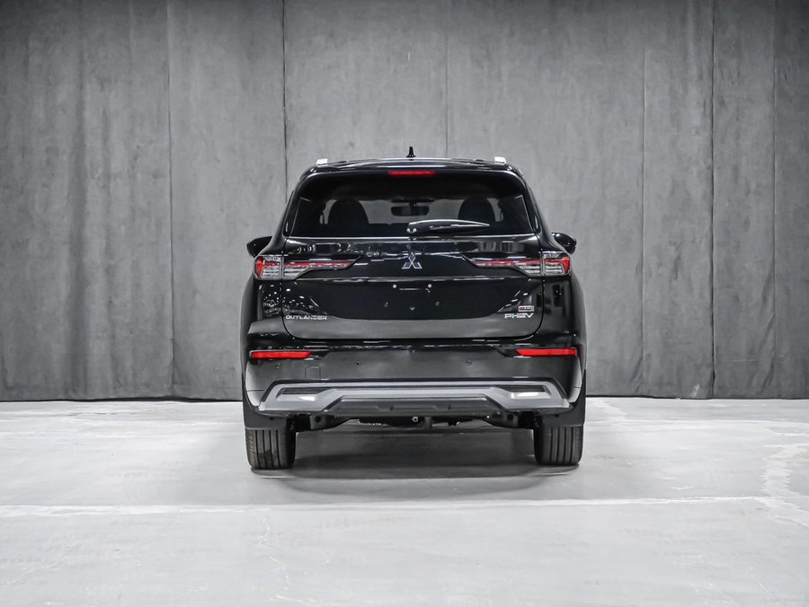 Mitsubishi Outlander PHEV GT 2026 Fini taillé diamant Noir de qualité supérieure