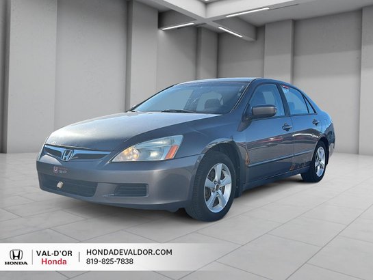 2007 Honda Berline Accord 4 portes, 4 cyl. en ligne, boîte manuelle, DX-G 