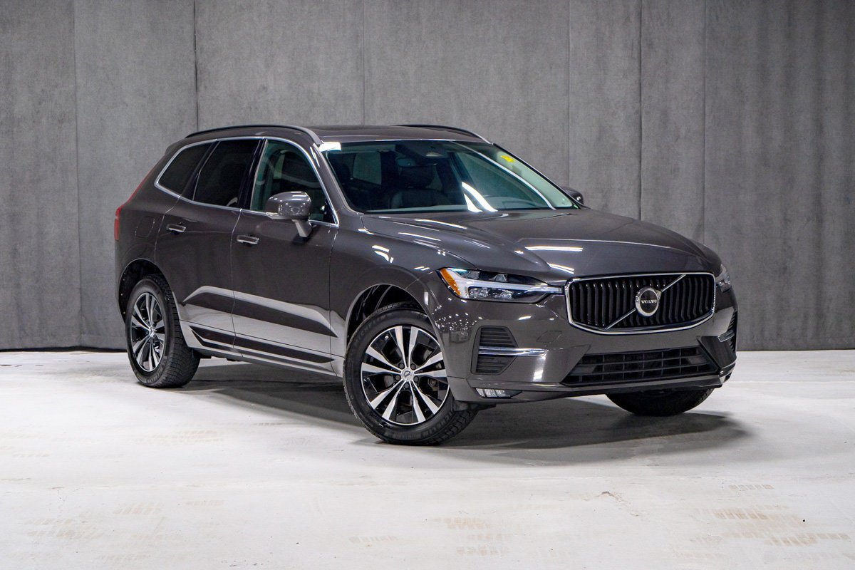 2022 Volvo XC60 B5 MOMENTUM HARMAN KARDON Grey Montreal - photo #1