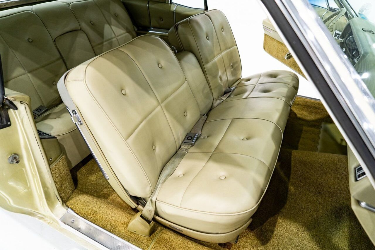 Cadillac DeVille Coupe *PRICE IN USD* Original California survivor factory A/C with only 36,992miles (59,532km) 1967 Or Montréal - photo #29