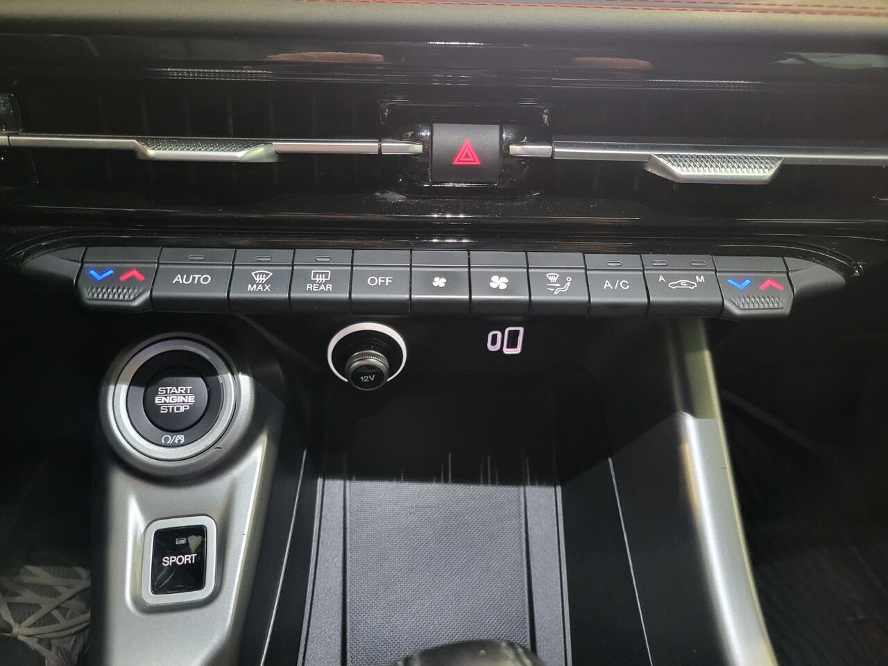 2024 Dodge Hornet Black  - photo #20