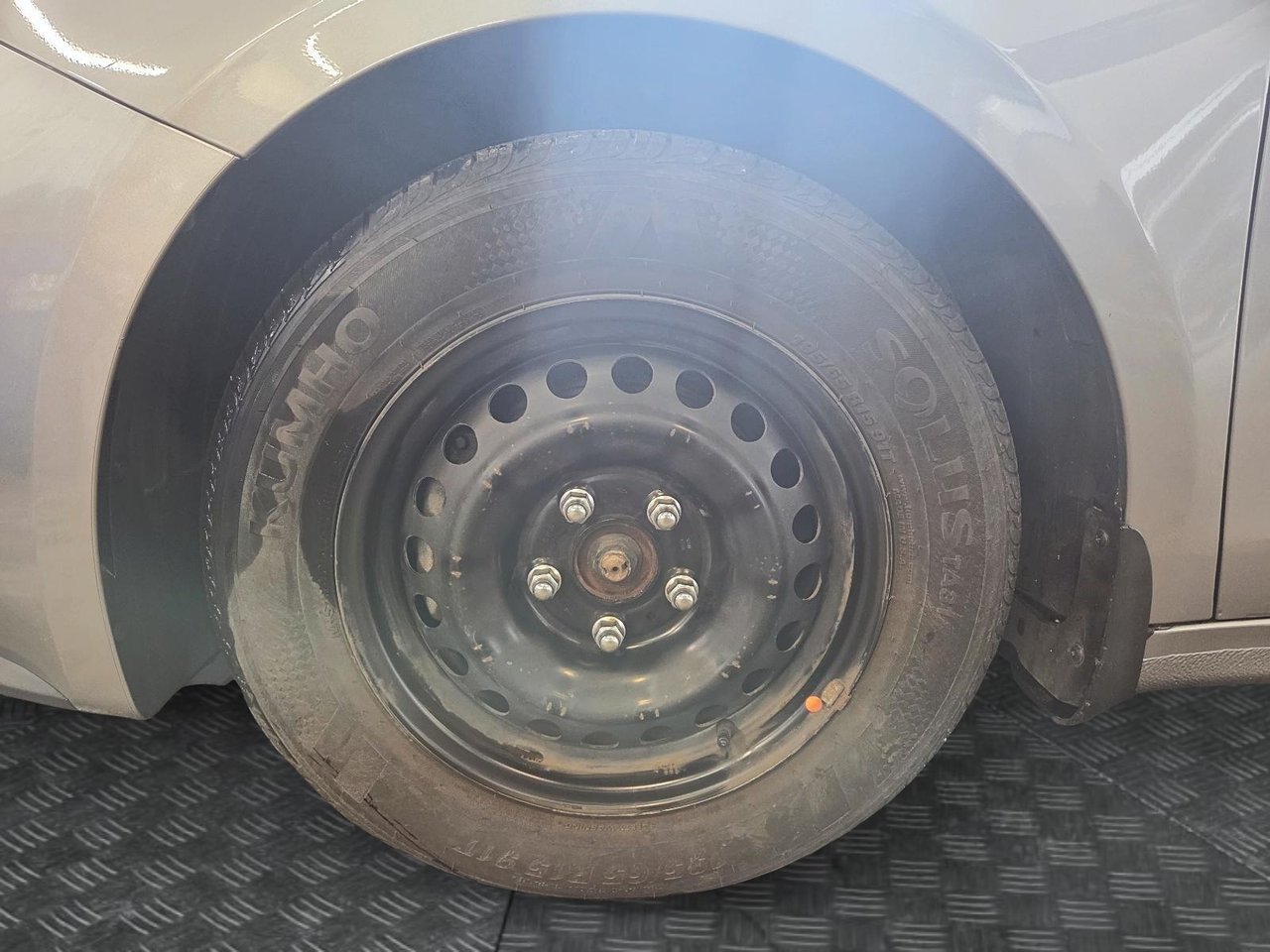 2021 Kia Forte VIN 3KPF24AD5ME321686 Grey Baie-Comeau - photo #8