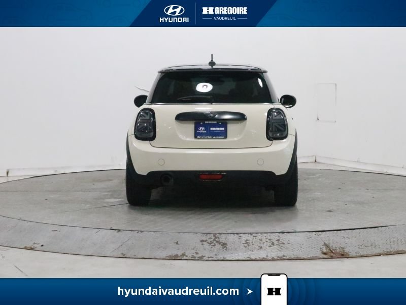 Mini Cooper 2015 Beige Laval - photo #8