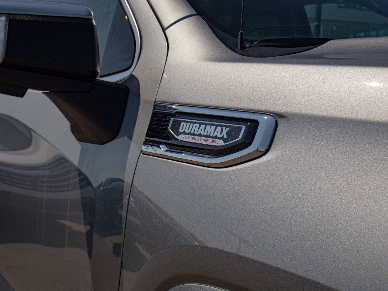 2025 GMC Sierra 1500 4WD Crew Cab 147 Denali Grey Sherwood Park - photo #16
