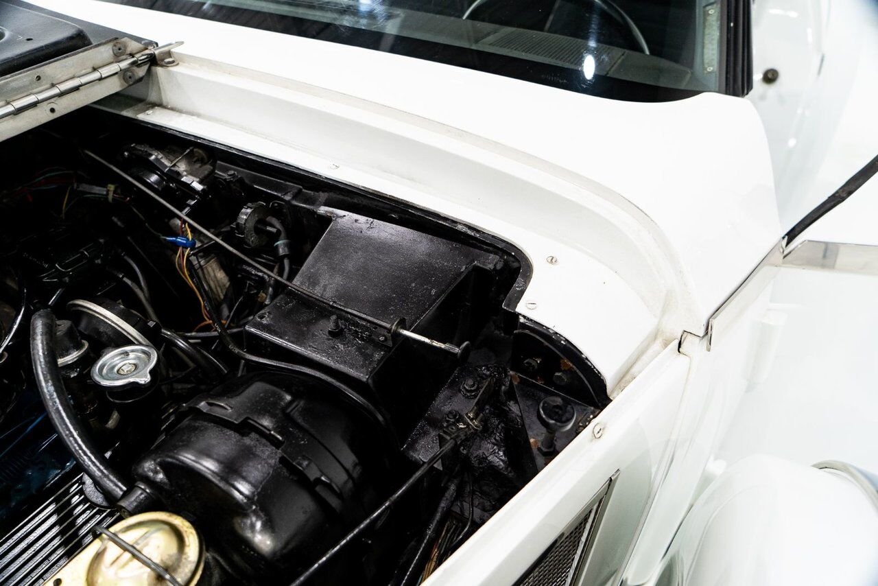 Phillips Motor Car Berlina Coupe Only 1 of 78 produced. Very rare | PRIX EN USD 1981 Blanc Montréal - photo #16