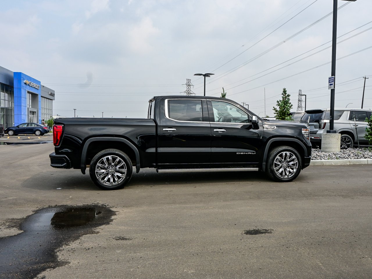 2025 GMC Sierra 1500 4WD Crew Cab 147 Denali Black Sherwood Park - photo #14