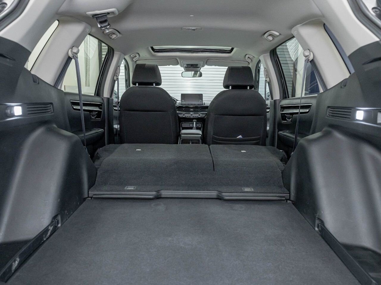 Honda CR-V SPORT AWD *TOIT* SIÈGES CHAUFF HAYON ELECT CARPLAY 2025 Noir Saint-Jérôme - photo #29