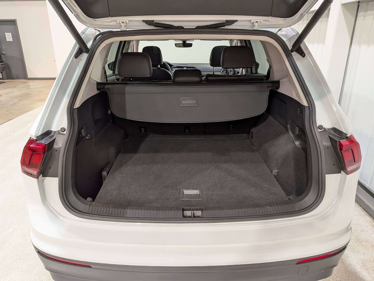 2021 Volkswagen Tiguan Comfortline 4MOTION White Val-David - photo #8
