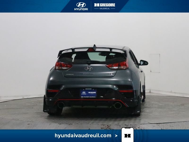 2022 Hyundai Veloster Grey Blainville - photo #7