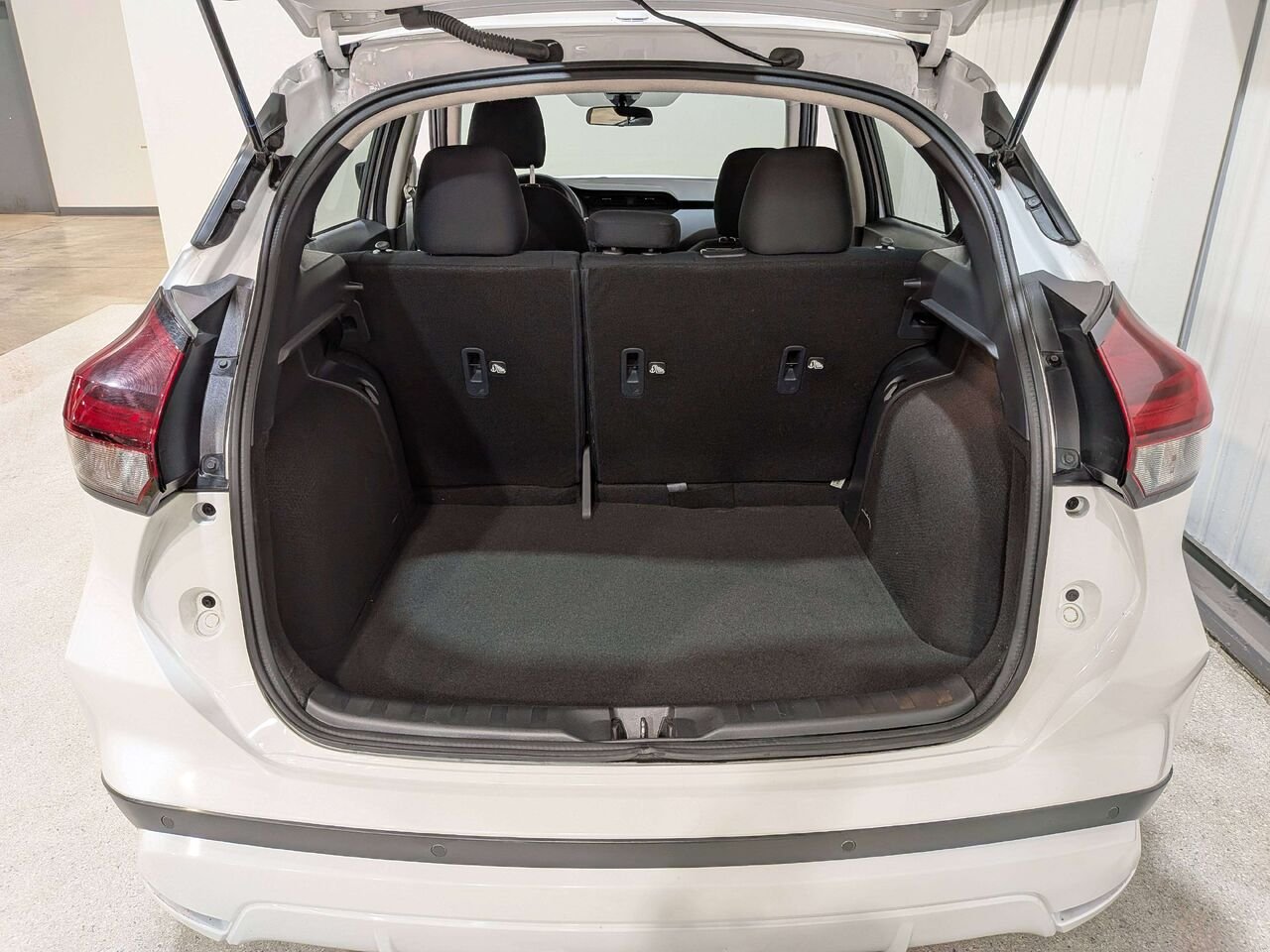 Nissan Kicks S FWD 2024 Blanc Val-David - photo #8