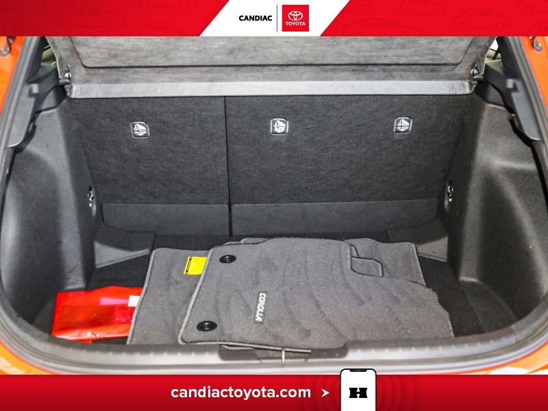 2025 Toyota Corolla Orange Saint-Eustache - photo #33