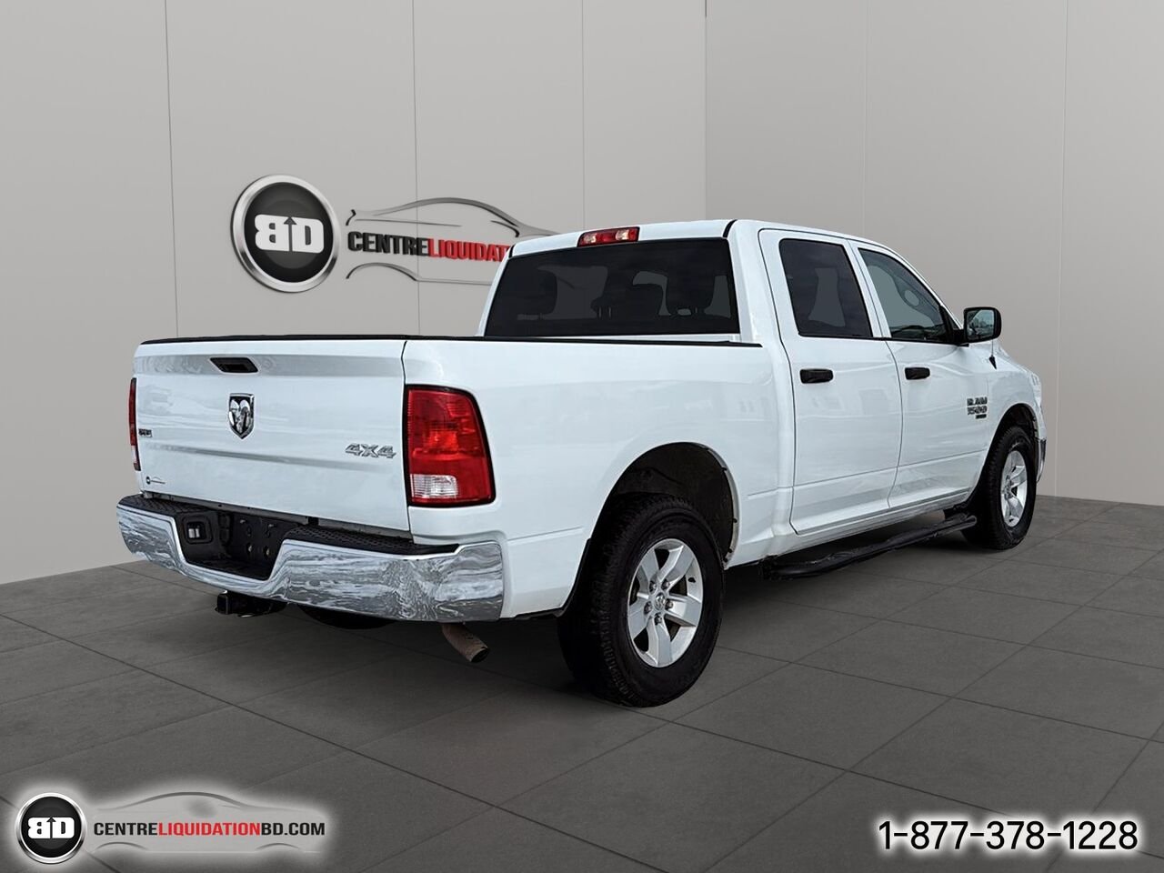 Ram 1500 Classic SLT V6 3.6L CREW CAB BOÎTE 5.5P | BD0130 2023 Blanc Granby - photo #5