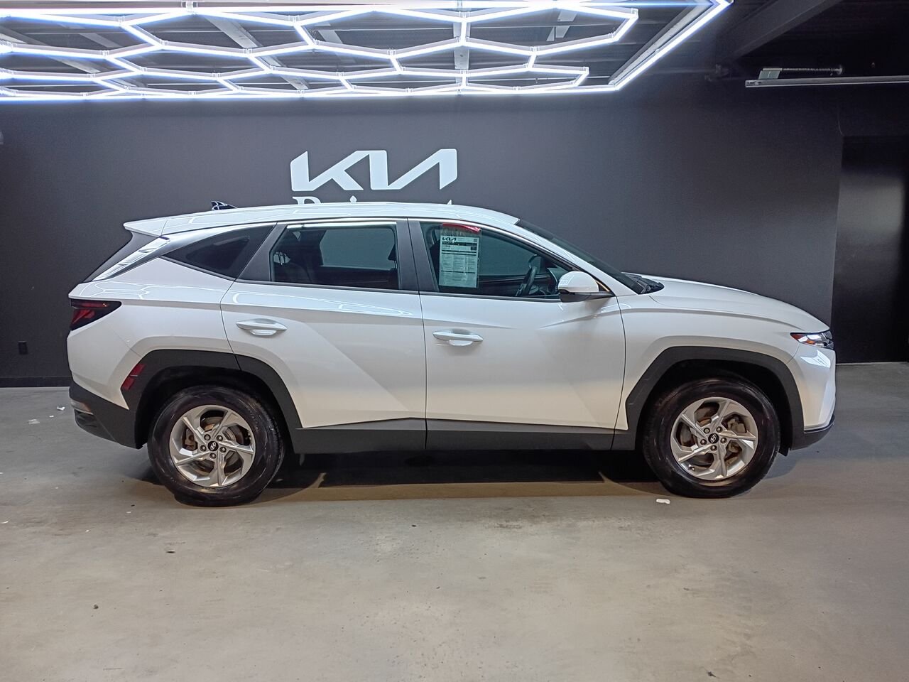 2022 Hyundai Tucson White Blainville - photo #5