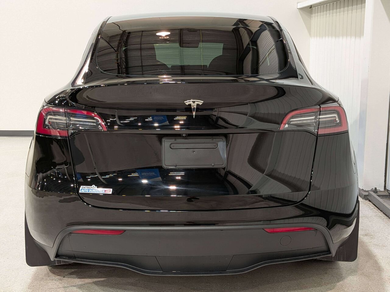 Tesla Model Y 2024 Noir Val-David - photo #6