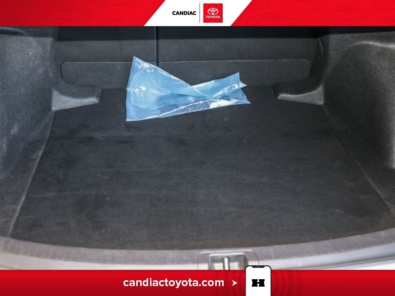 2025 Toyota Corolla White Blainville - photo #34