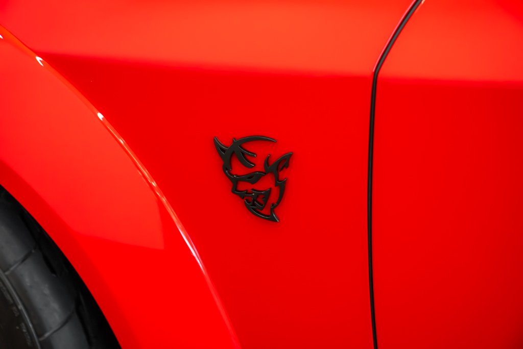 Dodge Challenger SRT Demon RWD / Crate included + Sunroof 2018 Rouge Kirkland - photo #8