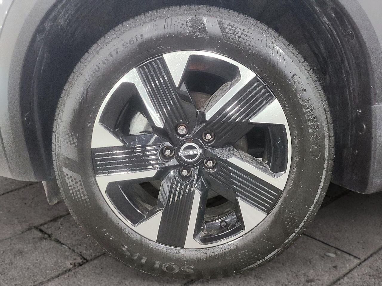 2025 Nissan Kicks SV TRACTION INTEGRALE Grey Québec - photo #9