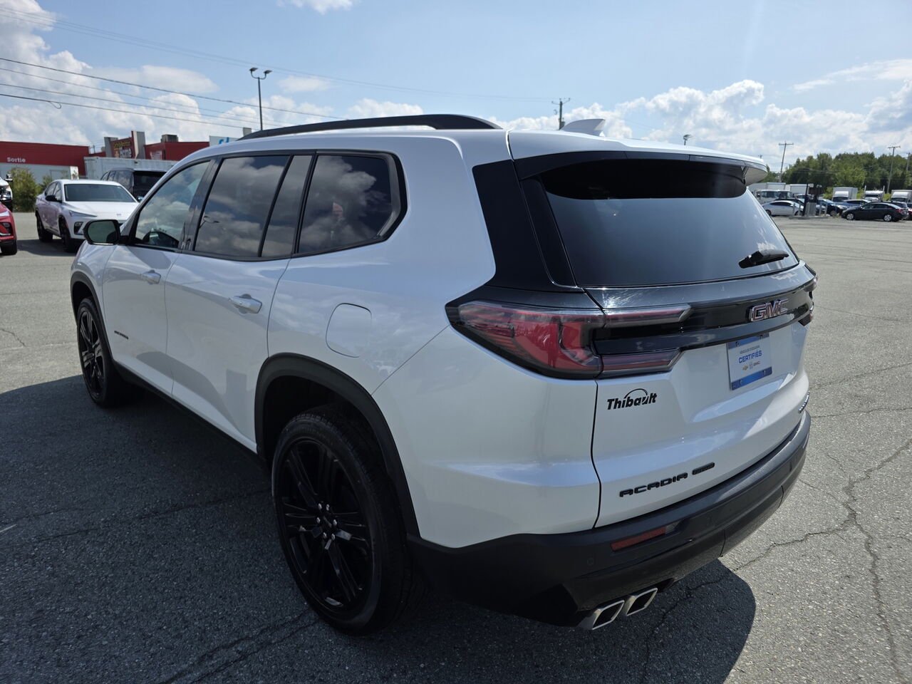 2024 GMC Acadia Elevation White Rouyn-Noranda - photo #28