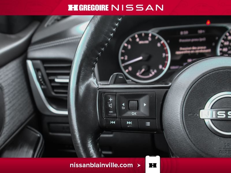 2022 Nissan Rogue Grey Blainville - photo #15