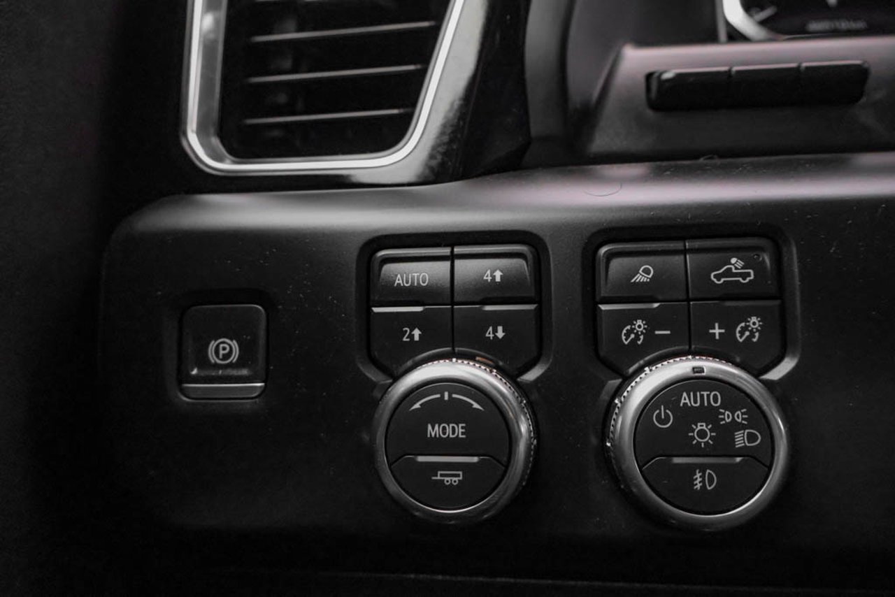 2024 GMC Sierra 1500 4WD Crew Cab 147 Denali Black Sherwood Park - photo #18