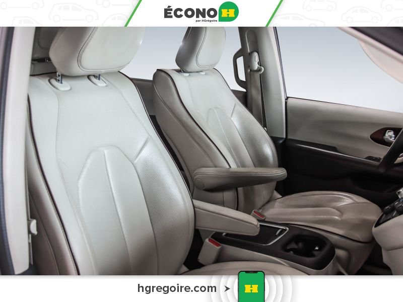 Chrysler Pacifica 820741 | LIMITED CUIR TOIT CAMÉRA BLUETOOTH MAGS 2018 Argent Laval - photo #26