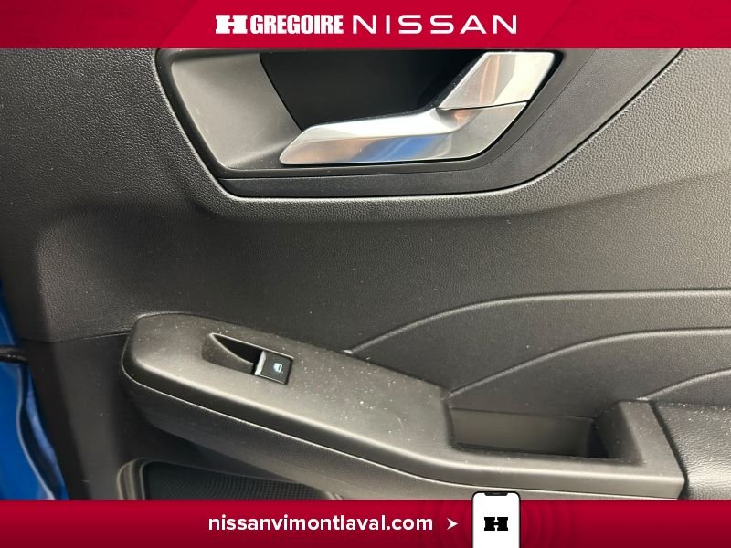 2021 Ford Escape Blue Laval - photo #14