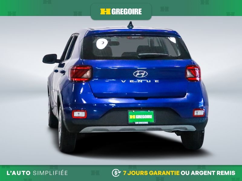 2020 Hyundai Venue Blue Saint-Eustache - photo #5