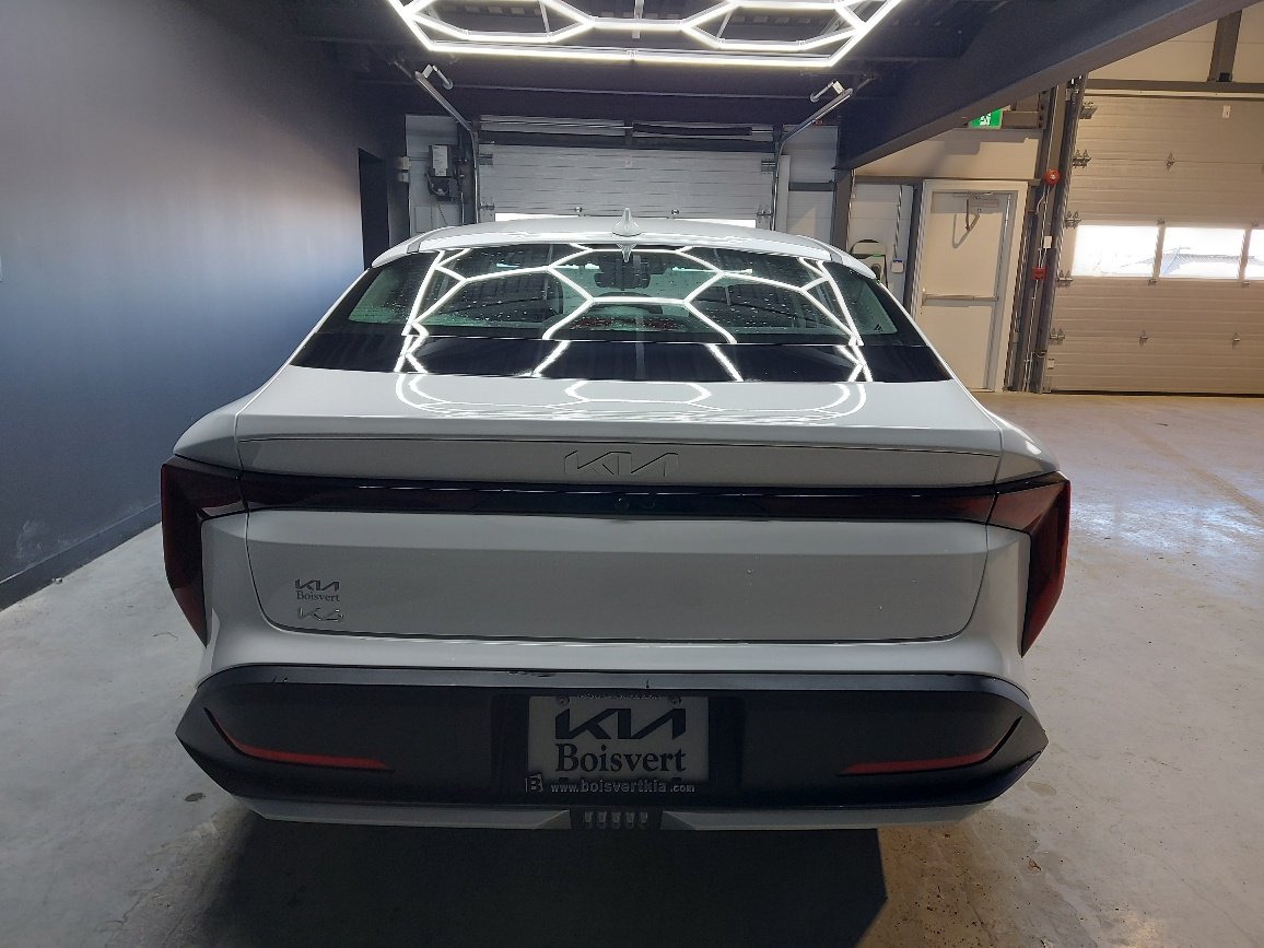 2025 Kia K4 Snow White Pearl Blainville - photo #4