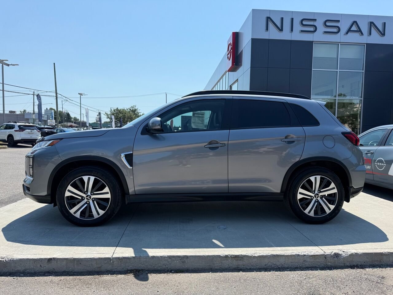 2024 Mitsubishi RVR SEL AWC Grey Châteauguay - photo #7