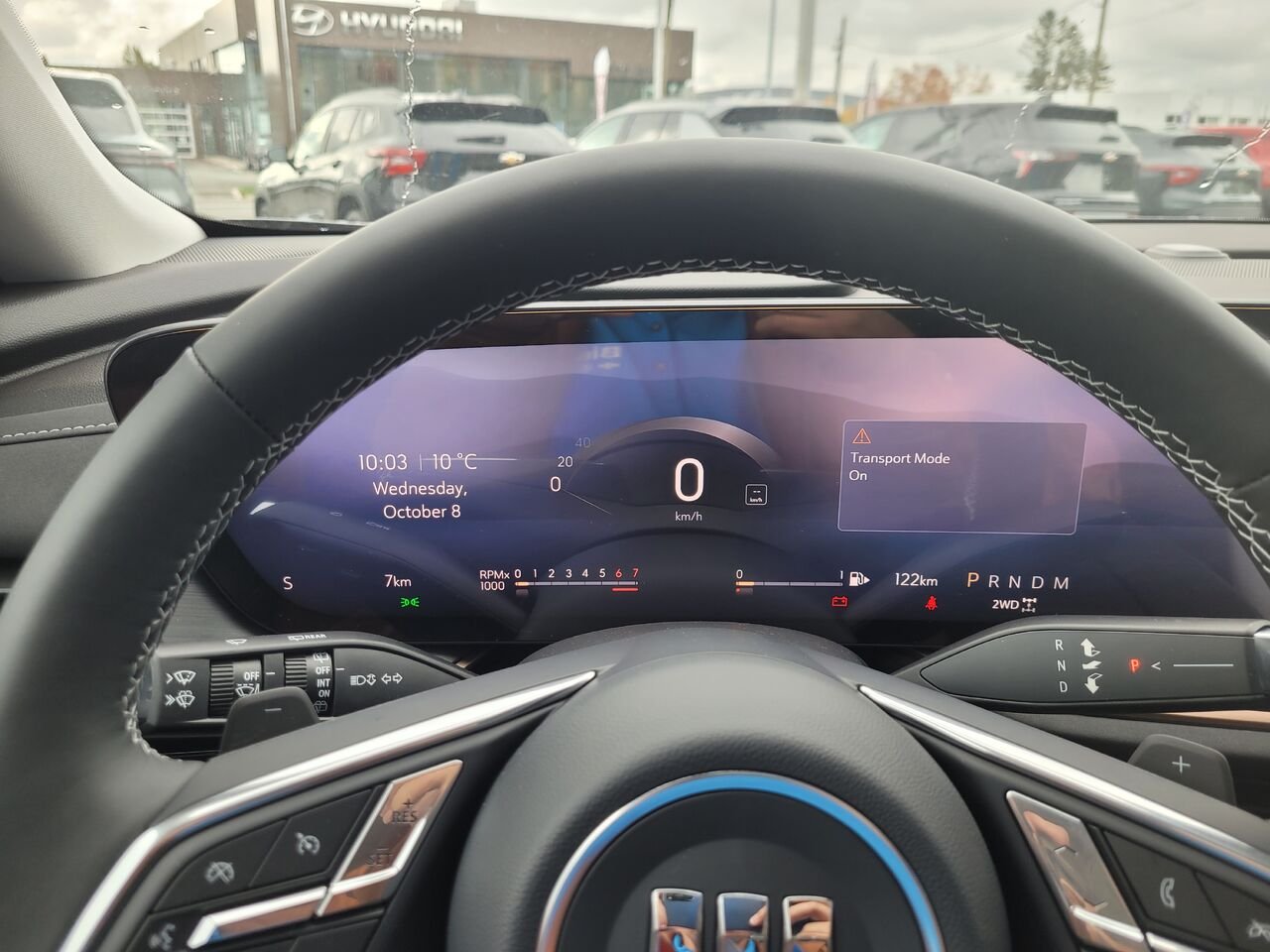 Buick Envision Tourisme sport 4 portes TI 2026 Pierre de lune gris métallisé Thetford Mines - photo #6