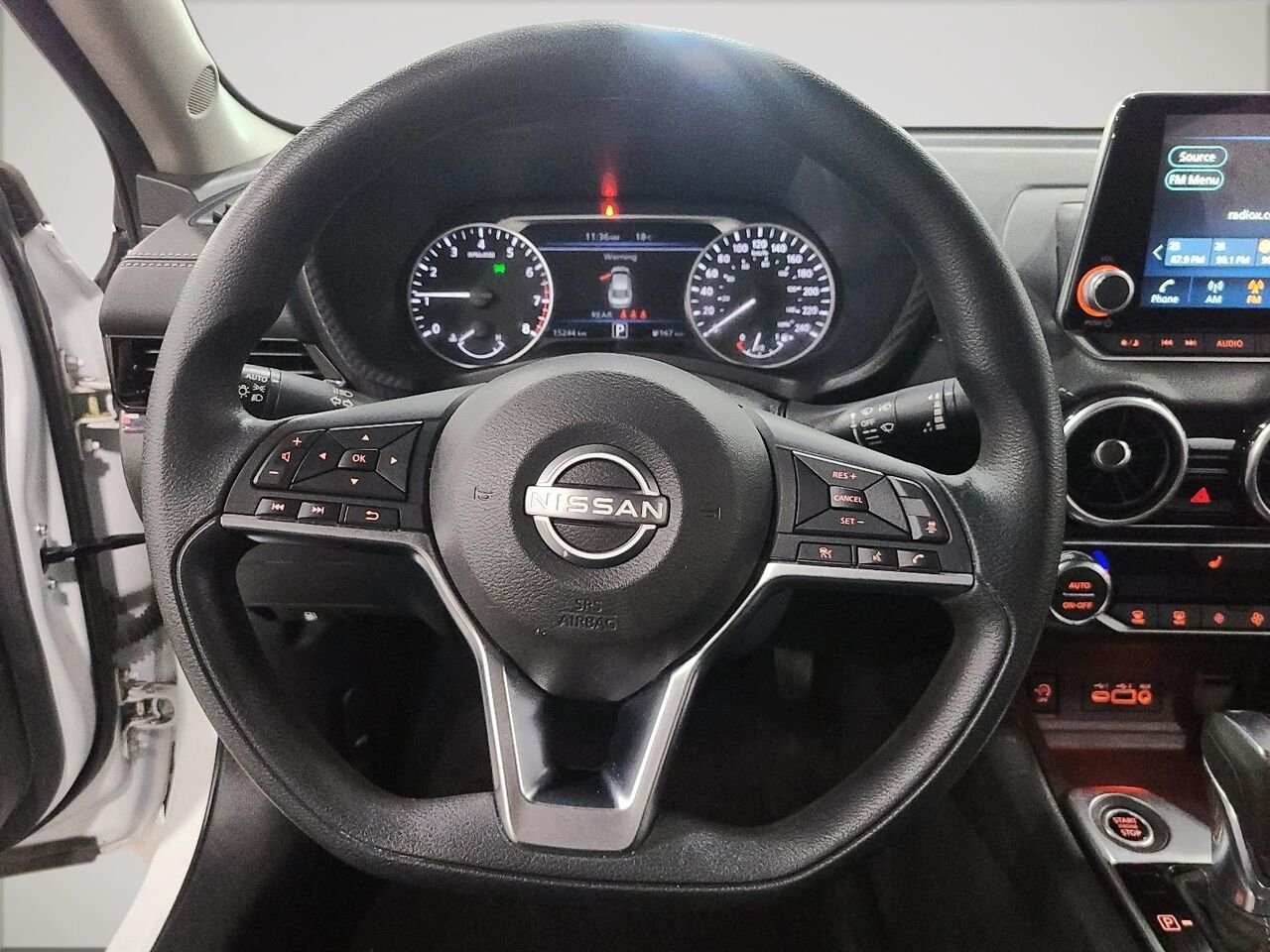 Nissan SENTRA SV 2024 Blanc Québec - photo #11