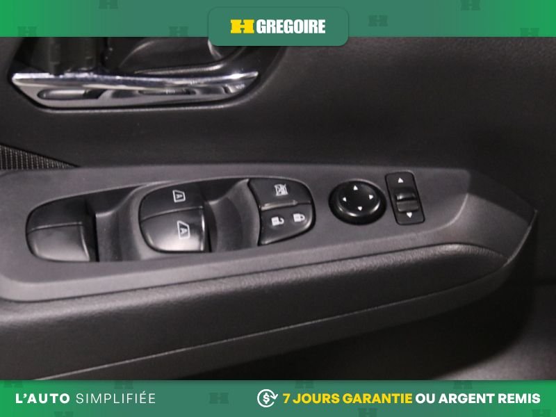 Nissan Kicks 2022 Gris Blainville - photo #15