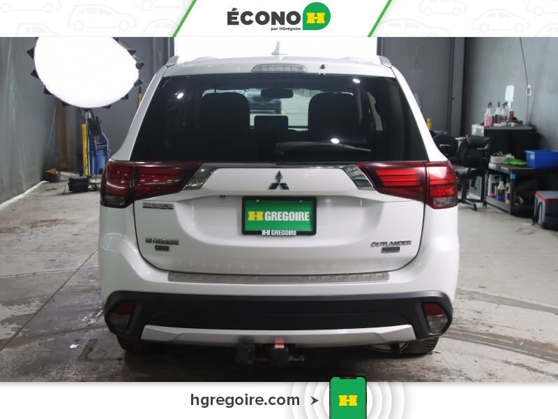 Mitsubishi Outlander 821724 | SE A/C TOIT GR ELECT MAGS 7 PASSAGERS 2017 Blanc Laval - photo #5