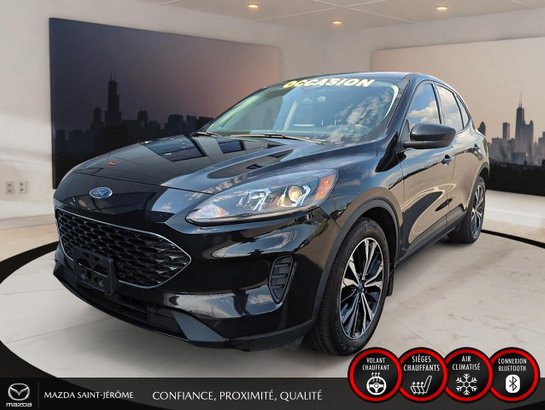 2022 Ford Escape SE | MAGS | GROUPE COMMODITÉ | Black