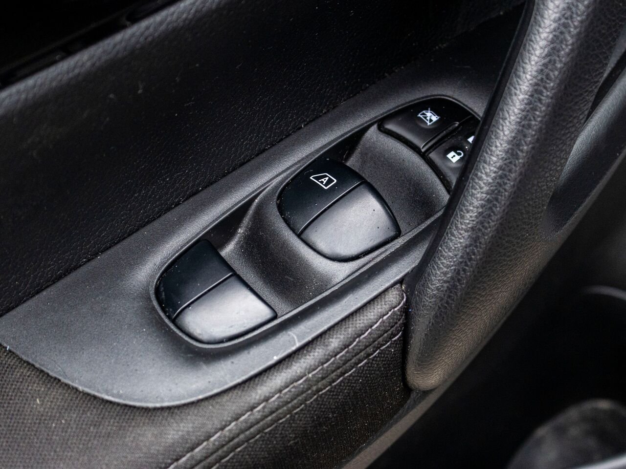 2019 Nissan Qashqai SV AWD Grey Châteauguay - photo #30