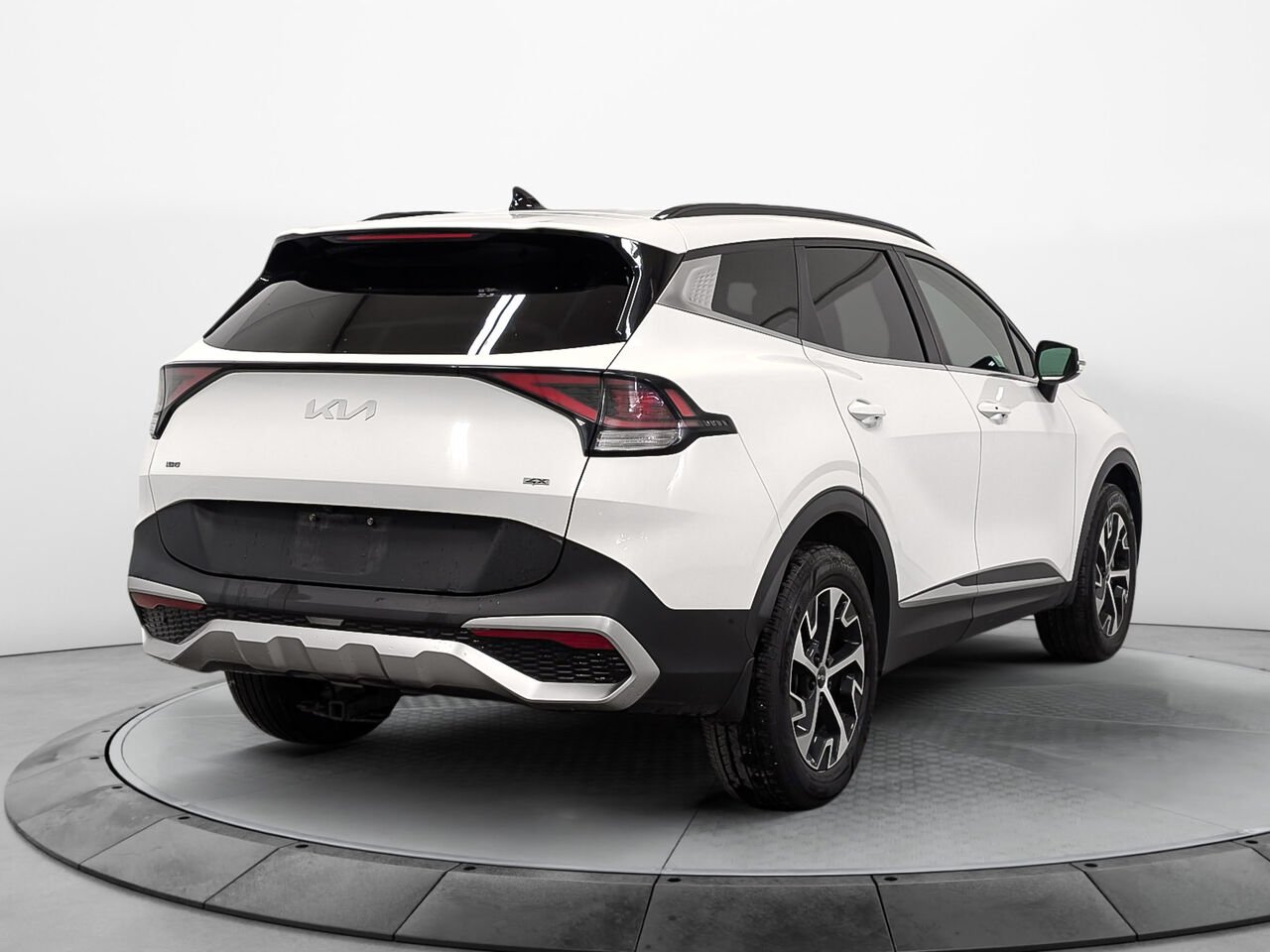 Kia Sportage AWD EX Toit Pano Cuir Sièges et Volant Chauffants 2023 Blanc Sherbrooke - photo #3
