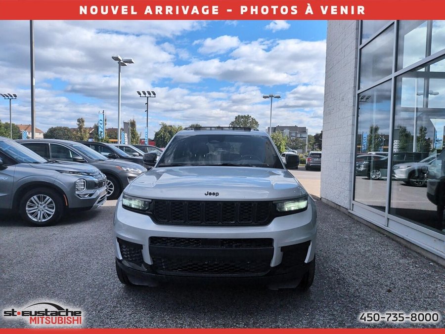 Jeep Grand Cherokee L ALTITUDE GRAND CHEROKEE LAltitude 4x4-CUIR-TOIT OUVRANT-SIÈGES ET VOLANT CHAUFFANT-CARPLAY/ANDROID AUTO 2023 Argent