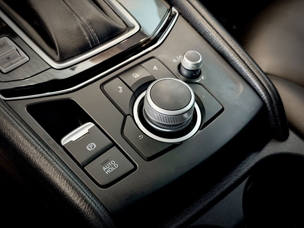2023 Mazda CX-5 Grey Notre-Dame-des-Prairies - photo #27