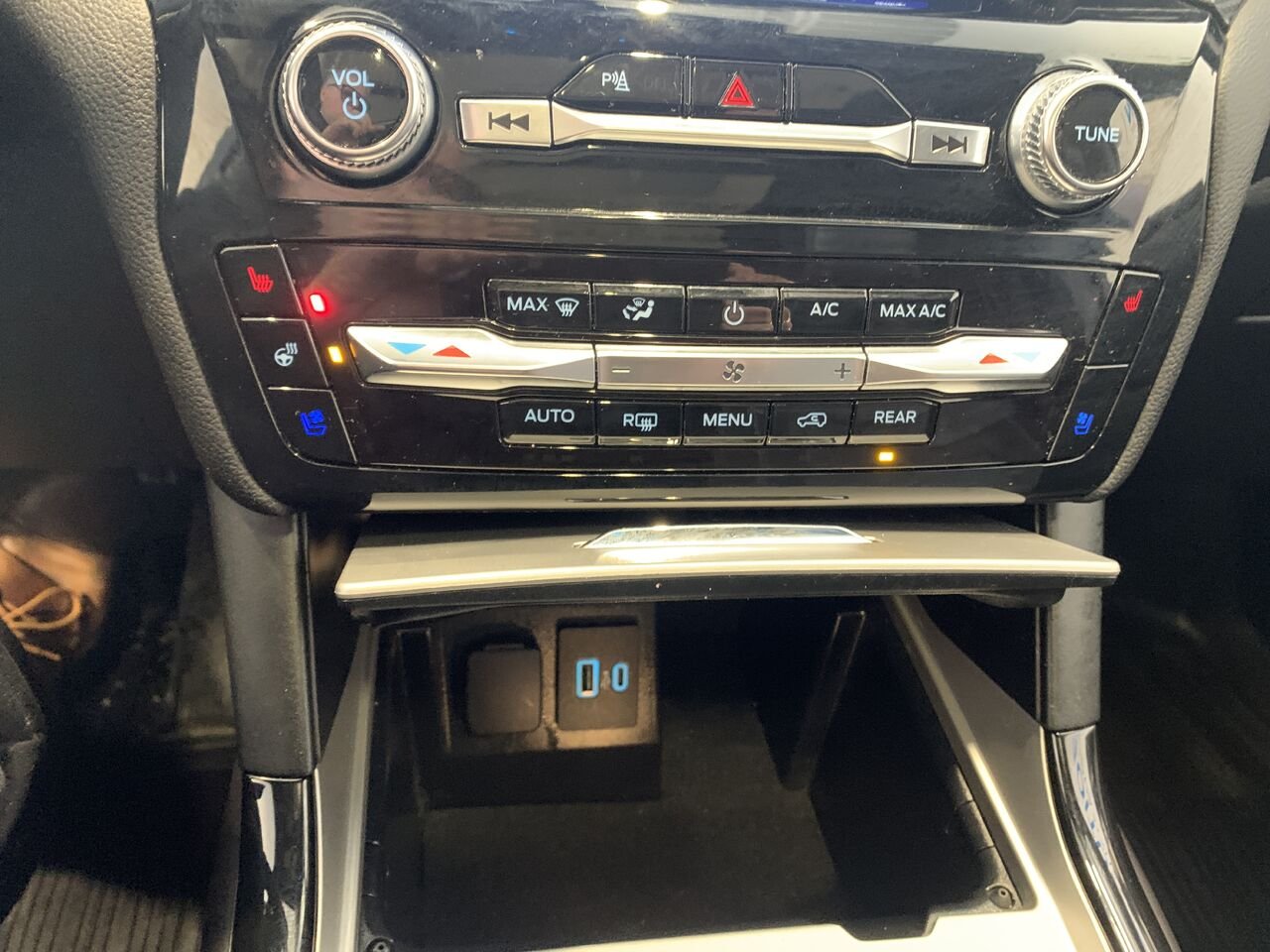 2024 Ford Explorer ST EXPLORER ST 4WD Grey Châteauguay - photo #35