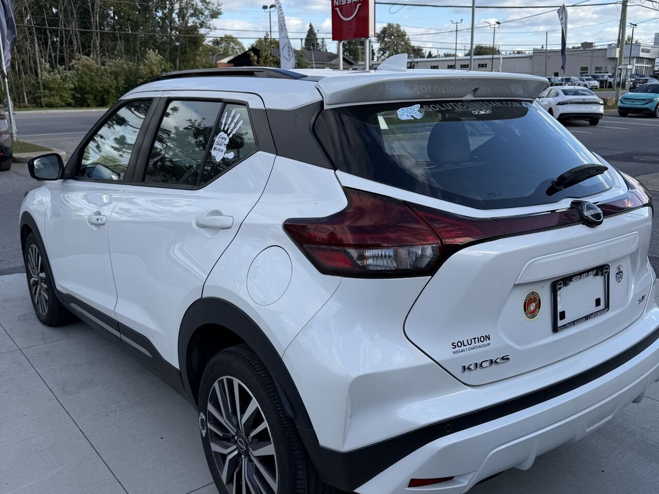2023 Nissan Kicks SR PRIVILÈGE White Châteauguay - photo #6
